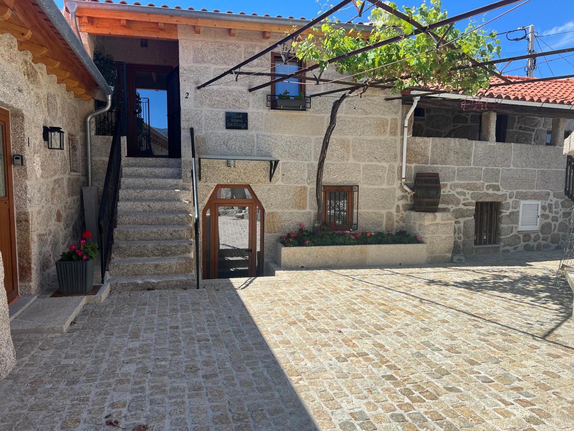 Eido De Bairros - Casa Vinha Da Touca T1 Villa Soajo Bagian luar foto